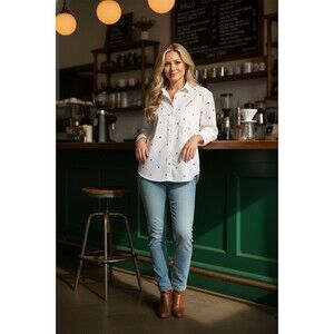 In February Button-Up Shirt Womens Size L White Oversized Red Heart Print